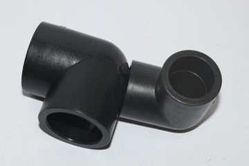 Zócalo caliente del derretimiento SDR11 que suelda con autógena el codo del tubo del HDPE DN10