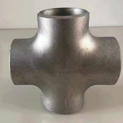 El extremo de WPB soldó con autógena la cruz de acero ASTM A234 de carbono de las instalaciones de tuberías