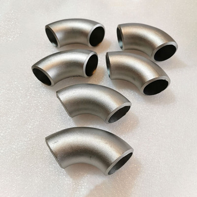 Codo de acero inoxidable ASTM A105 el presionar caliente de Sch 80